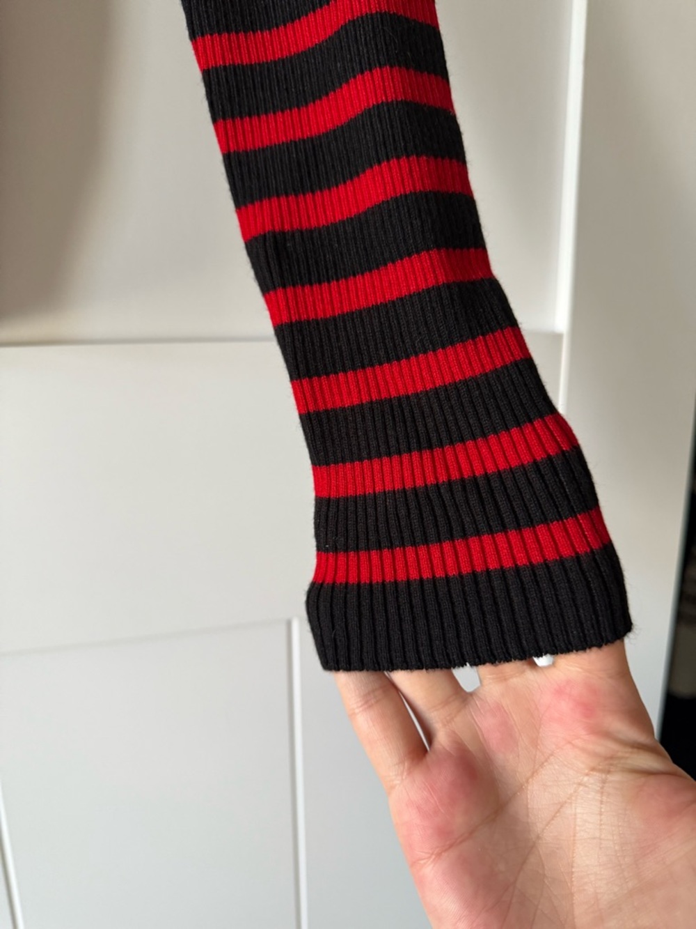 Zara Women’s Red and Black Striped Ribbed Turtleneck Sweater - Picture 5 of 8
